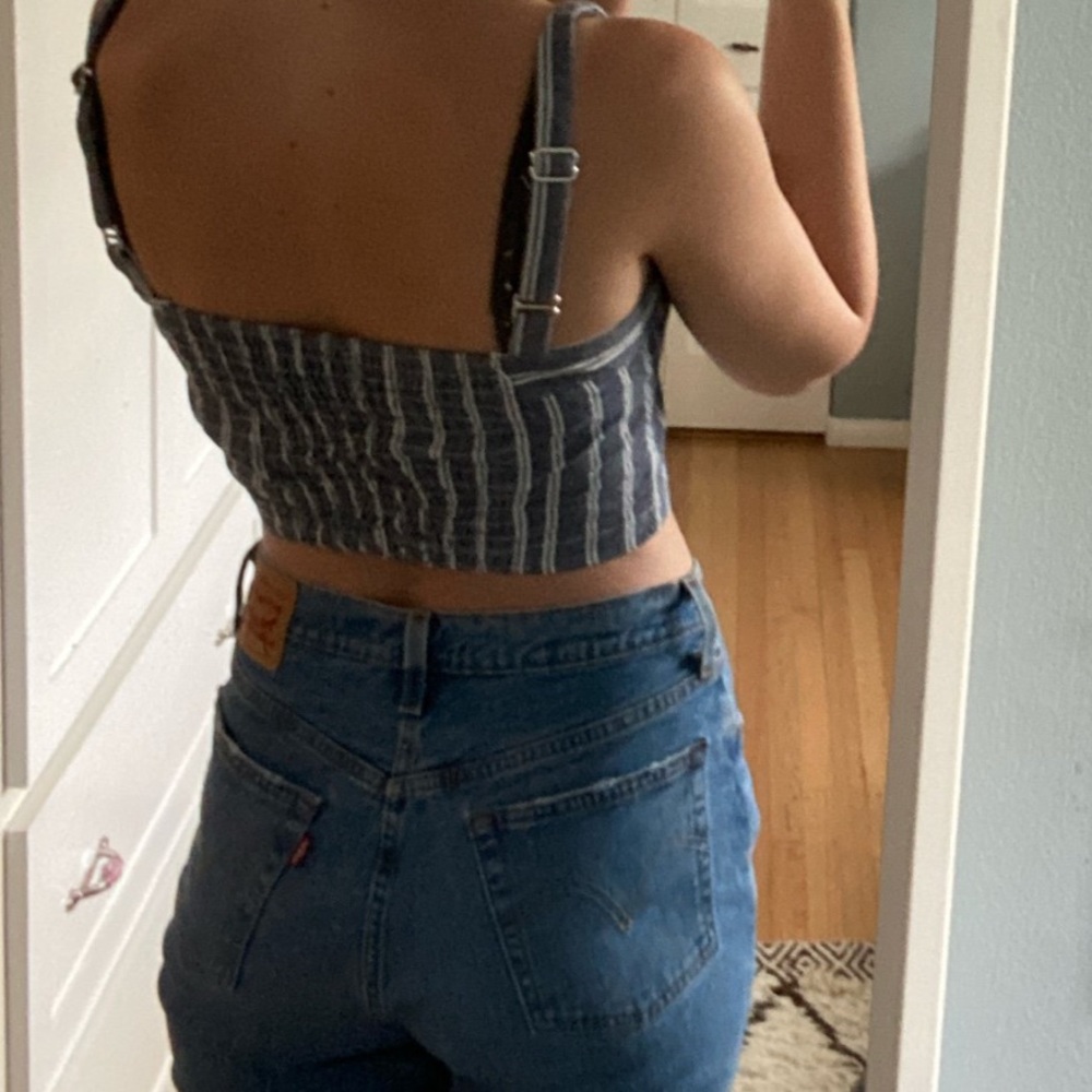 Brandy Melville Blue and White Striped Tanktop - Picture 2 of 3